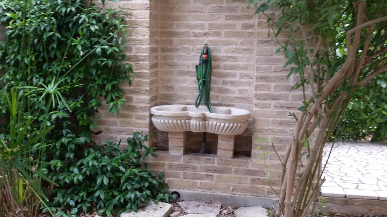 Tre Cammelli In Collina Villa Montesilvano Exterior photo